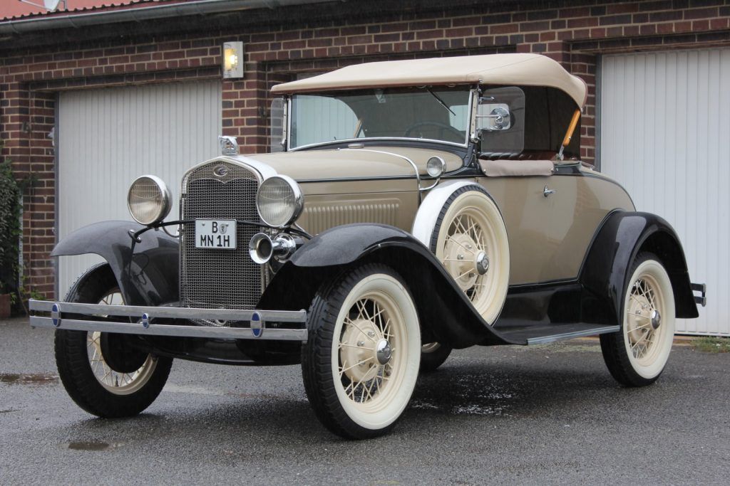 restaurationsarbeiten ford a 1931 40b typ deluxe roadster beige verdeck geschlossen front
