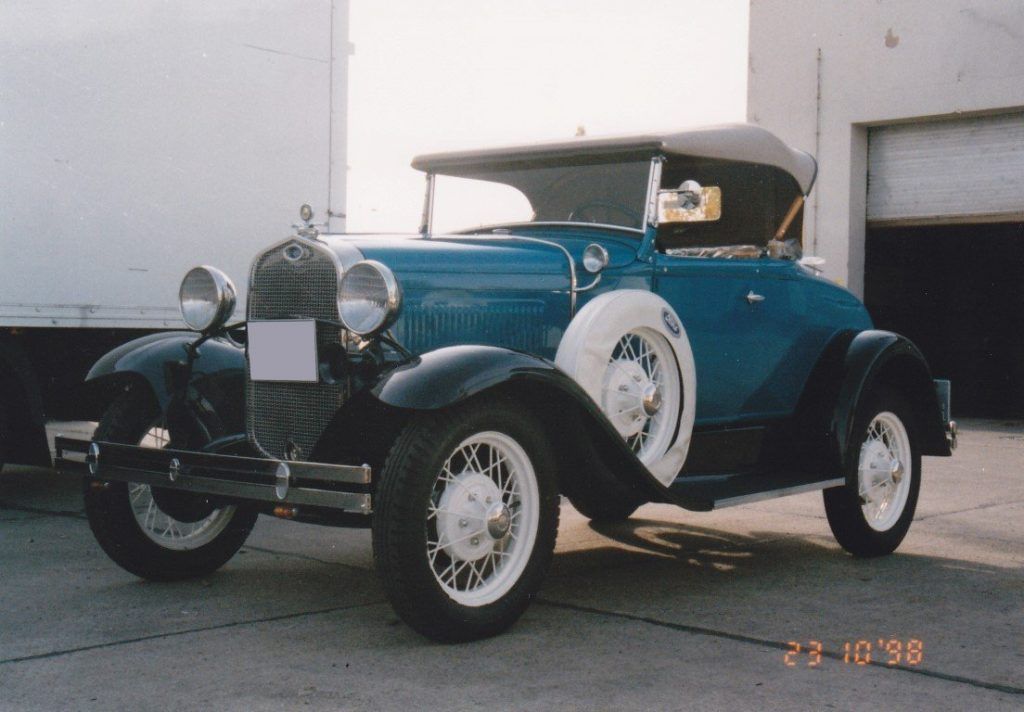 restaurationsarbeiten ford a 1930 40b roadster blue blau