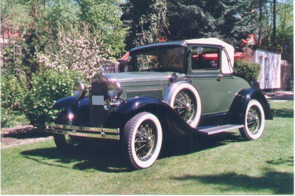 ford a 1930 50b deluxe sport coupe